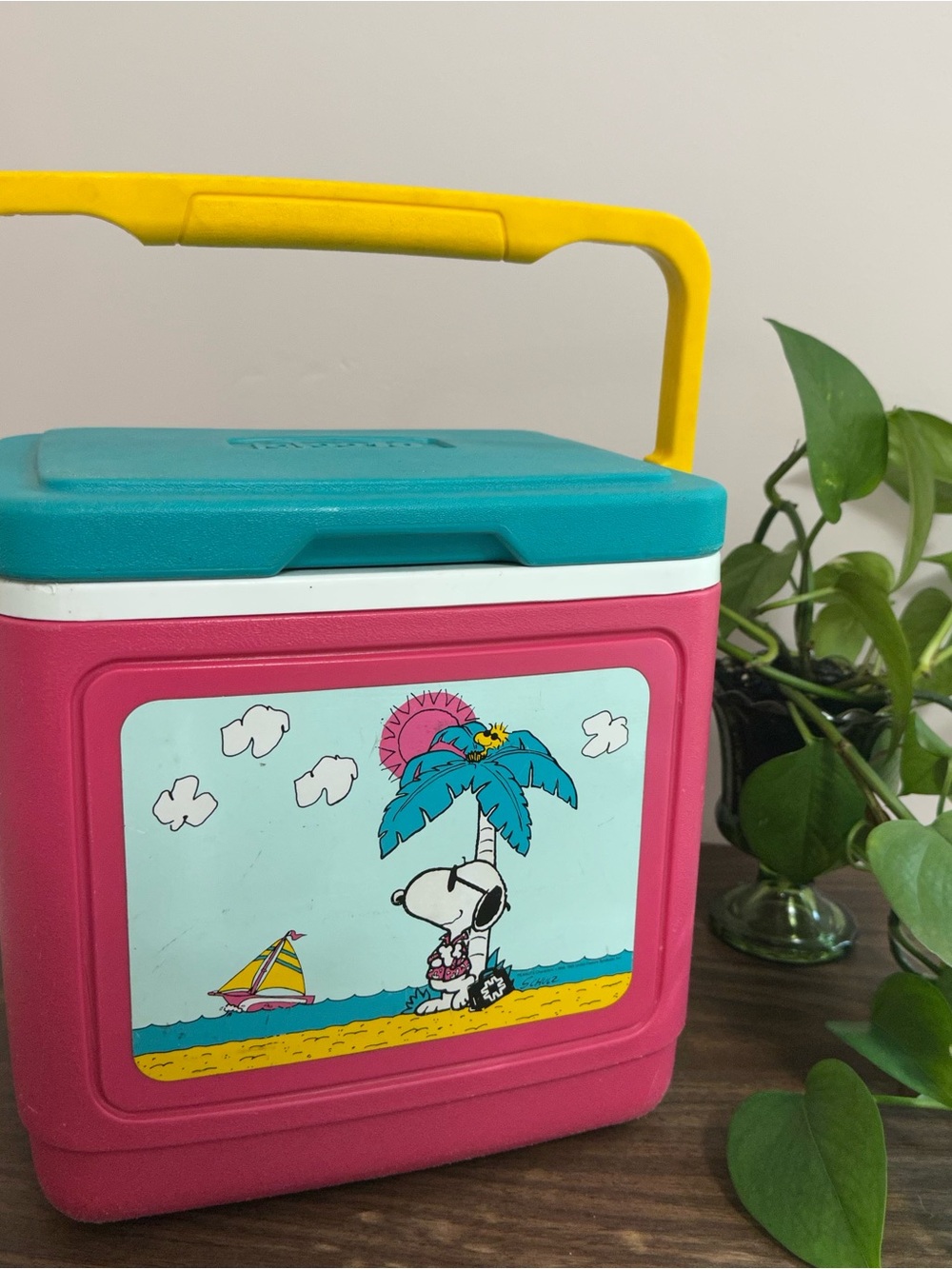 Snoopy Pink & Teal Vintage Beach Cooler Toy - Peanuts Igloo